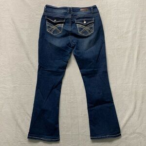WALLFLOWER embroidered pockets distressed jeans bootcut size 11